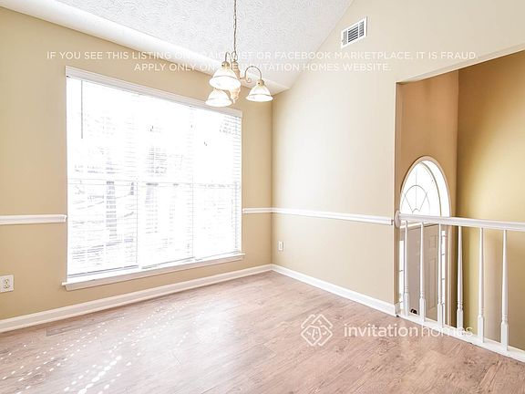 5th image of 170 Ashley Woods Dr