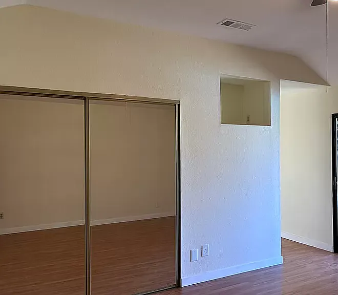 7024 Allenwood Ct — Photo 5