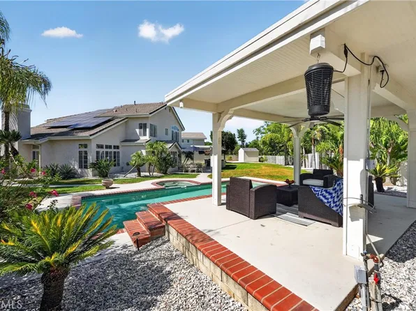 7700 Westpark Dr, Riverside, CA 92506