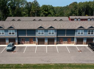 4552 Elizabeth Ln #3, Fairview, PA 16415