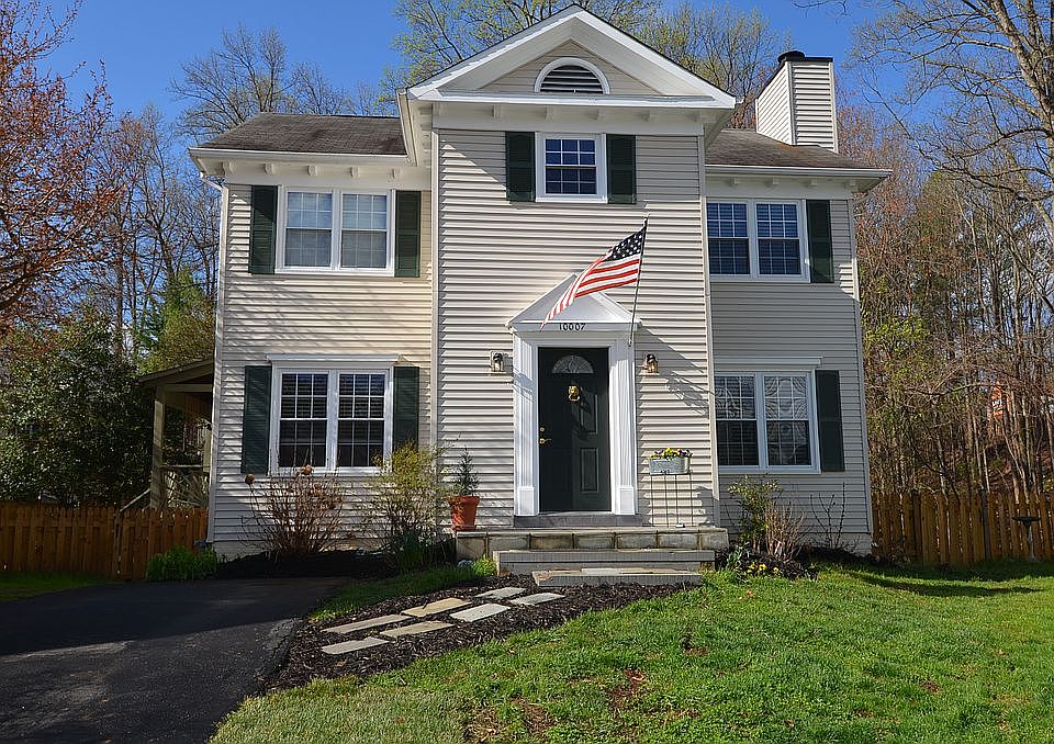 1st image of 10007 Georgian Woods Ct
