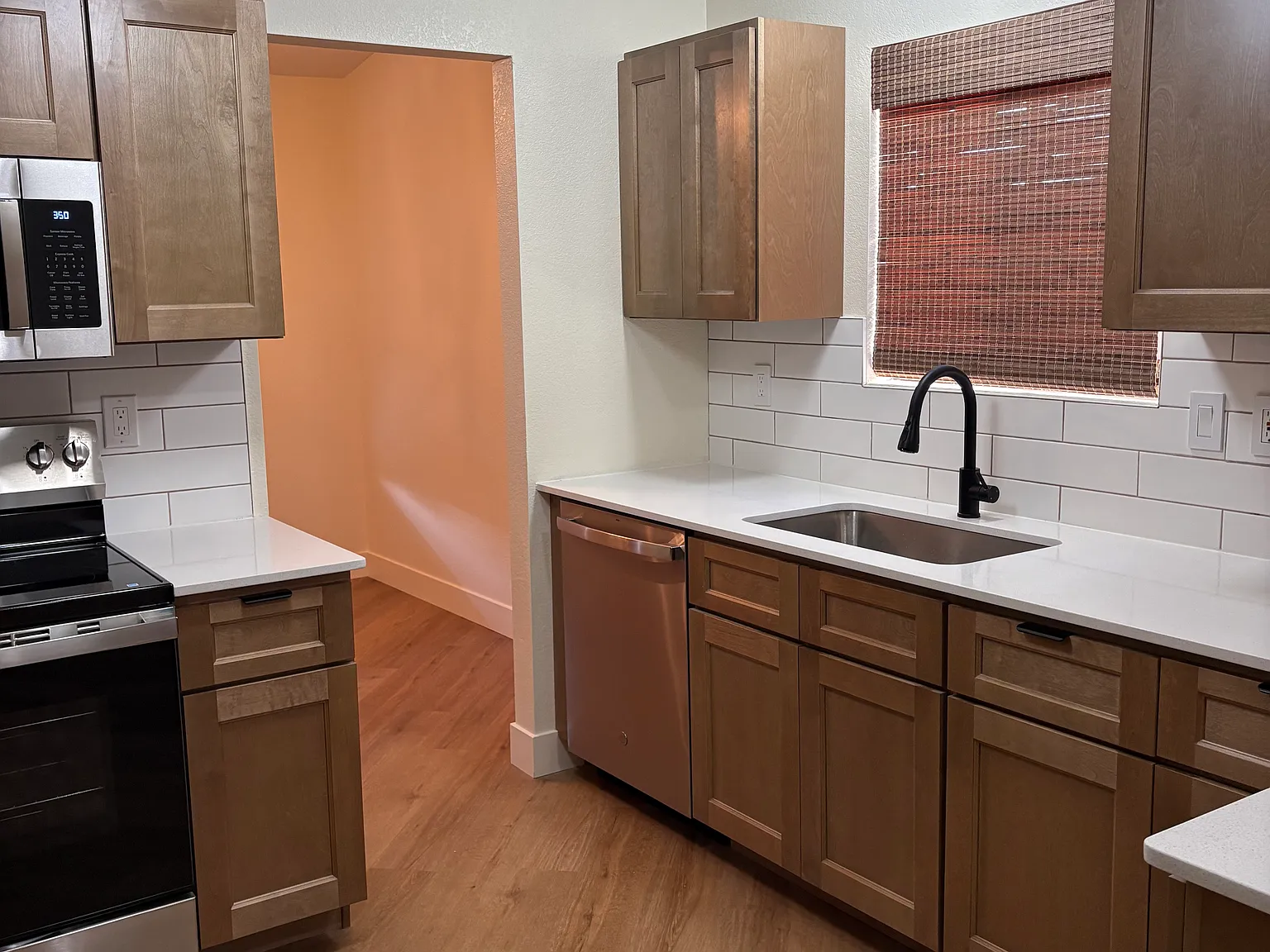 4 bed, 1556 sqft, $1,995 — Photo 4