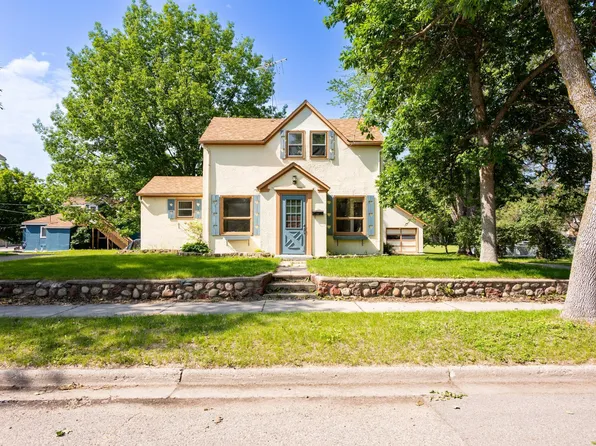 301 8th Ave E, Alexandria, MN 56308