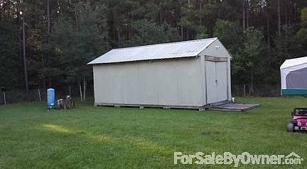 12x24 shop with electricity and water