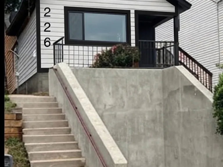 226 Walnut St NW — Photo 5