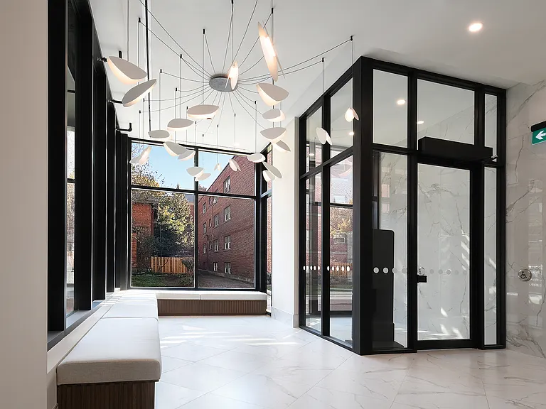 331 Cooper St — Photo 2