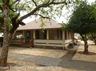 449 SE Court St APT 1, Dallas, OR 97338