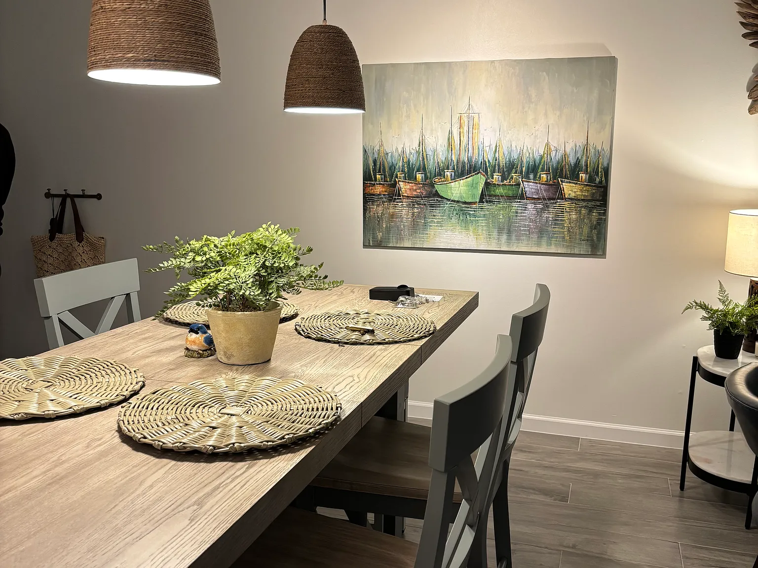 2 bed, 896 sqft, $2,500 — Photo 3