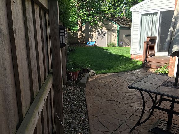 4th image of 10109 Halcyon Dr