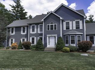 49 Lannan Dr, Pelham, NH 03076