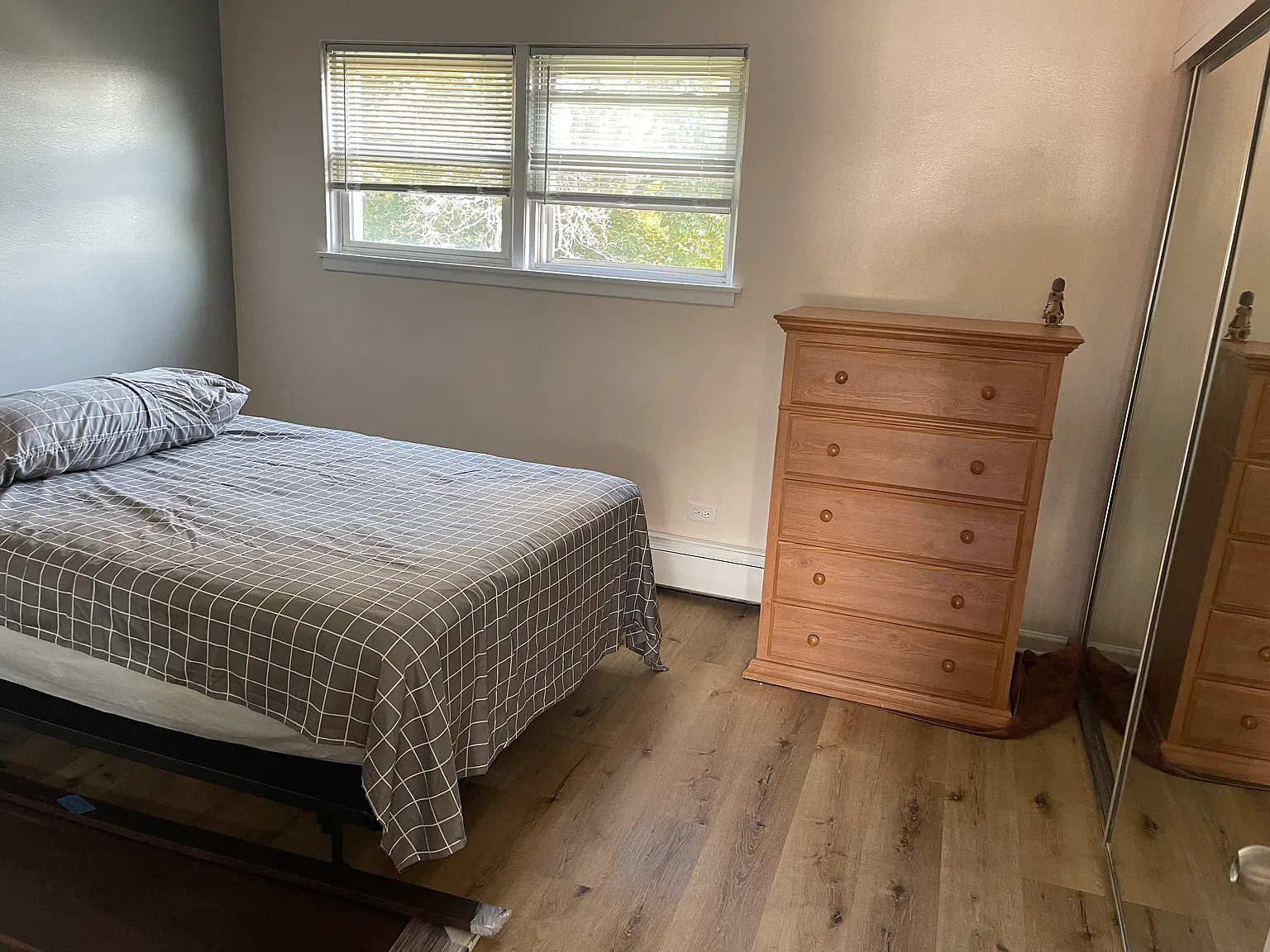 1 bed, 220 sqft, $1,600 — Photo 4