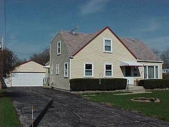 1st image of 916 Joyce Ave