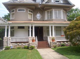 228 N Arlington Ave, East Orange, NJ 07017