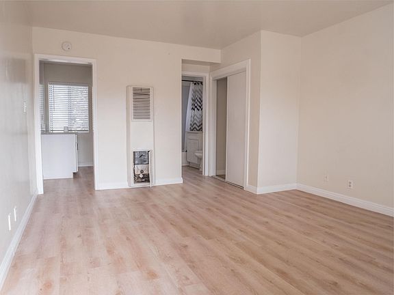5th image of 16433 Woodruff Ave APT 6