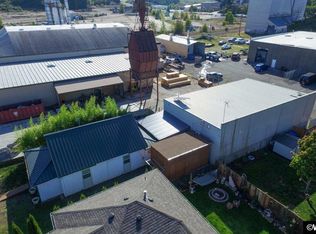 1333 SE Shelton St, Dallas, OR 97338