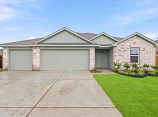 449 Lampasas Trl, Dayton, TX 77535