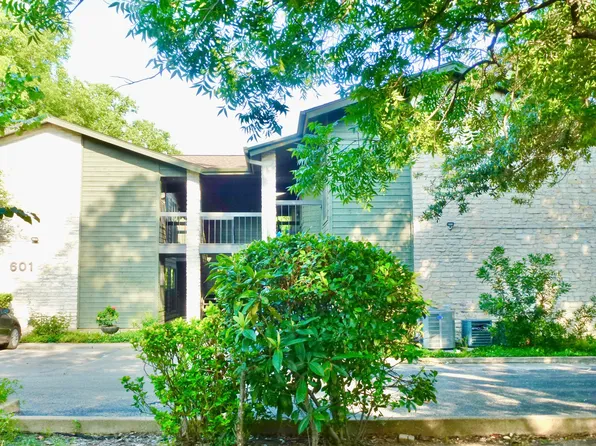 601 Hearn St APT 207, Austin, TX 78703