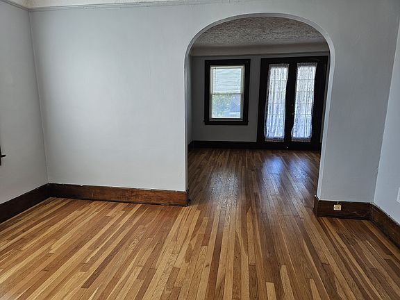Dining room 1