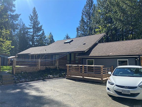 3rd image of 3114 Colman Rd