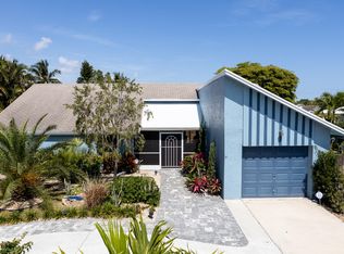 1311 Hummingbird Dr, Delray Beach, FL 33444