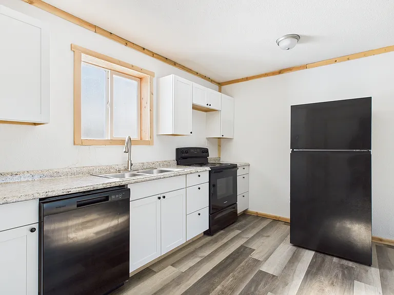 2921 Glacier State Dr #10 — Photo 1