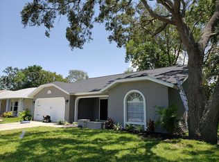 10800 Peppertree Ln, Port Richey, FL 34668