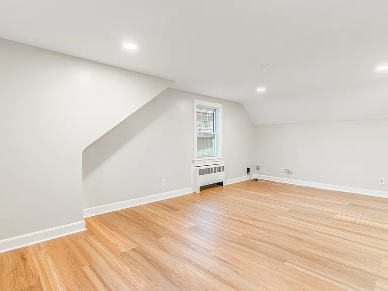 119 Green St — Photo 20