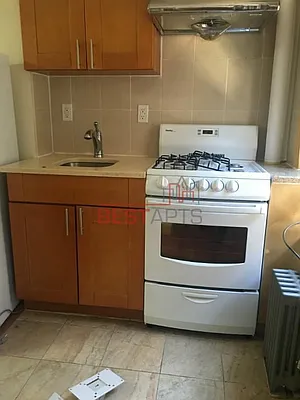 Rented by Eight Horse Realty | media 8