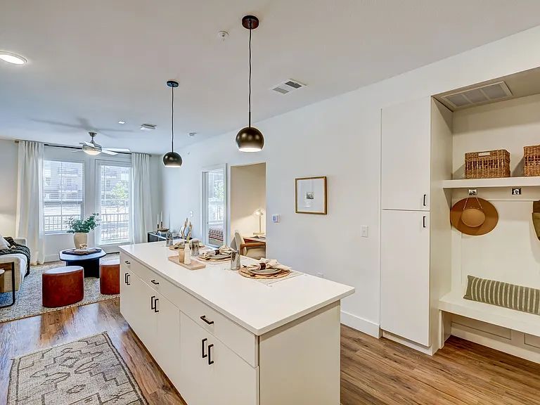 The Taylor at Greenway — Photo 10