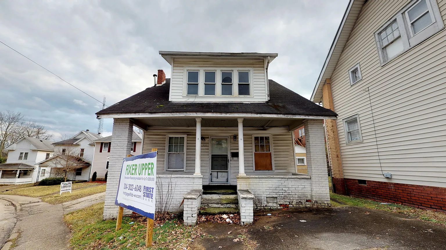 309 Norway Ave photo 1