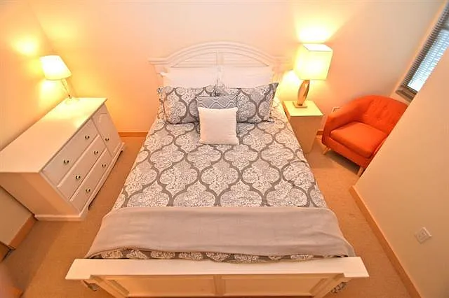 309 W Washington Ave #213 — Photo 32