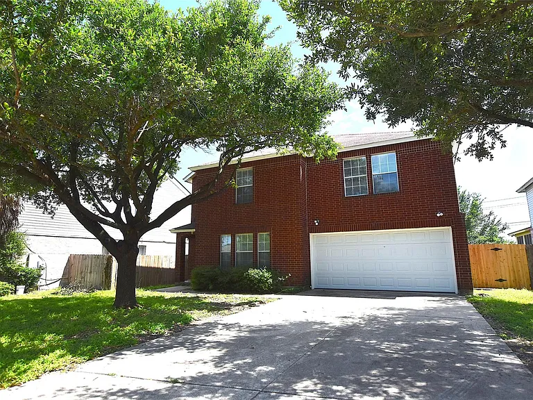 17701 Dansworth Dr — Photo 1