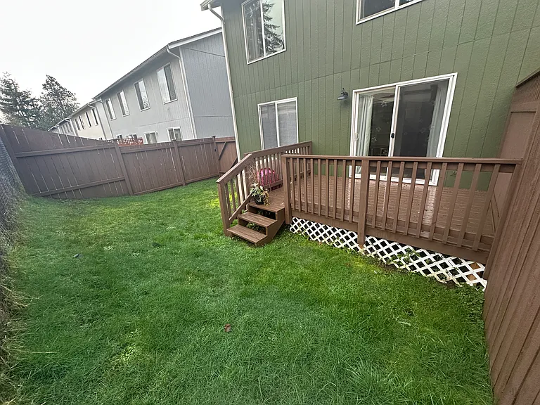 931 College Ln NE #A — Photo 25