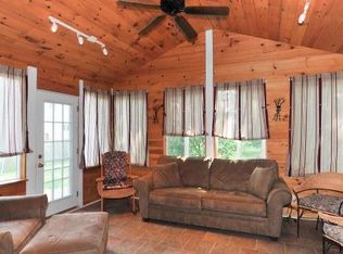 8 Berkley Rd, Milford, MA 01757