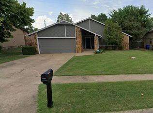 2612 E Queens St, Broken Arrow, OK 74014