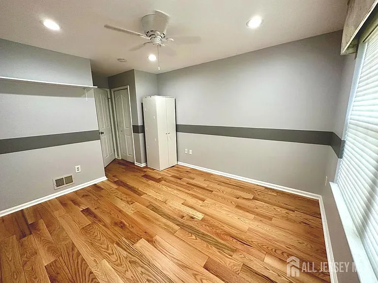 1304 Dahlia Cir — Photo 20
