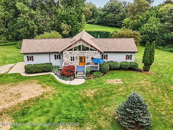 2nd image of 2068 Hubbard Rd