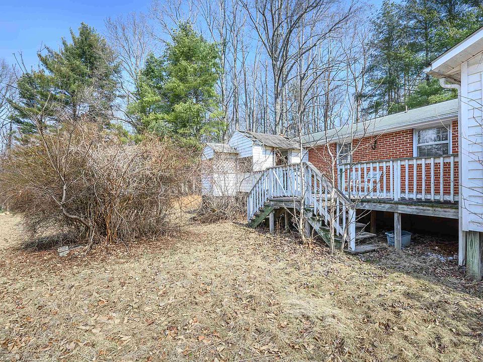 14th image of this home