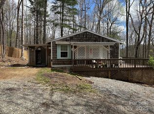 77 Pine Rd, Rosman, NC 28772
