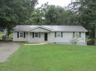 1624 Industrial Dr, Monterey, TN 38574