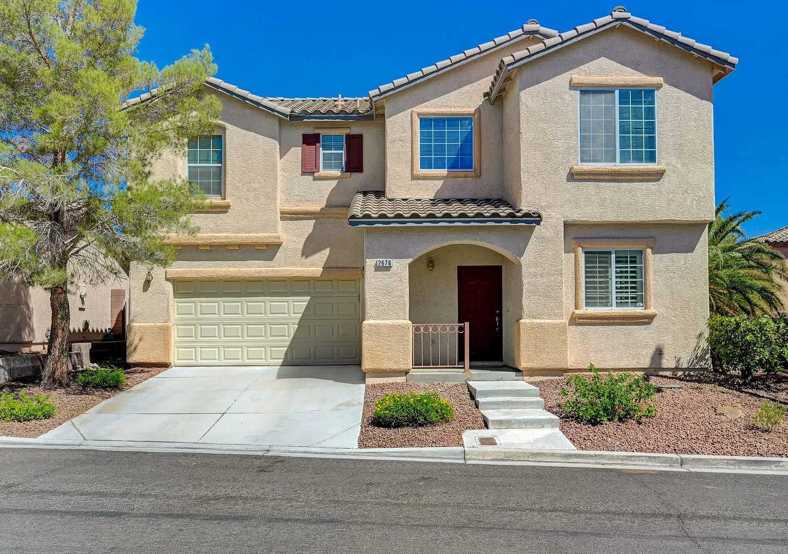Stratford Court Summerlin Villa — Photo 1