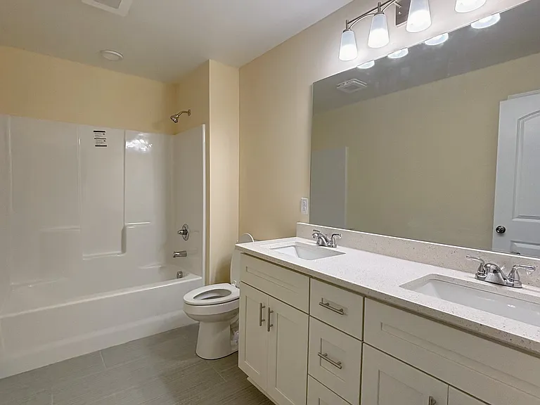 447 Cedar Hollow Dr — Photo 5