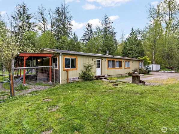 10211 Mundy Loss Road E, Buckley, WA 98321