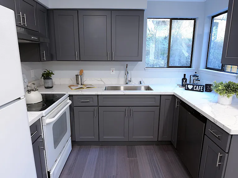 1555 Union Ave NE #G38 — Photo 10