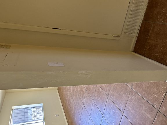 3rd image of 2812 N Fontana Ave APT A