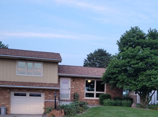 2702 S 1st St #2, Champaign, IL 61822