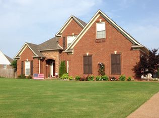 37 Christmas Dr, Atoka, TN 38004