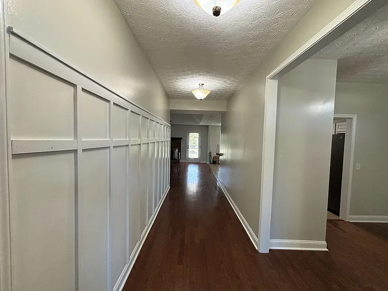 39 Taylor Way — Photo 2