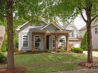 8430 Fairlight Dr, Waxhaw, NC 28173
