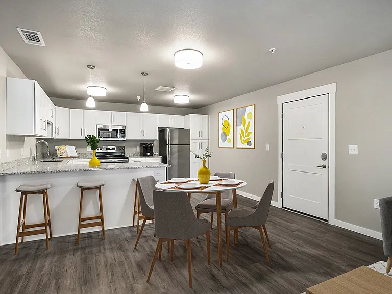 Stillwater Crossing Apartments — Photo 51